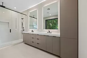 1401 NE 16th Ave, Fort Lauderdale, FL 33304 - Photo 35