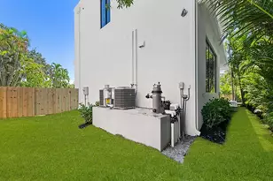 1401 NE 16th Ave, Fort Lauderdale, FL 33304 - Photo 15