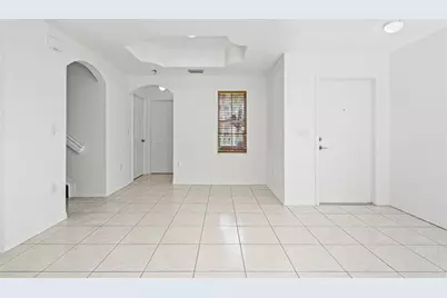 8520 NW 139th Ter, Unit #1602, Miami Lakes, FL 33016 - Photo 25