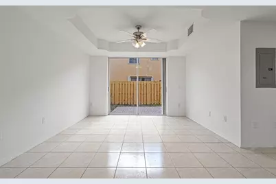 8520 NW 139th Ter, Unit #1602, Miami Lakes, FL 33016 - Photo 3