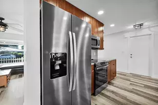 9921 NW 38th St, Coral Springs, FL 33065 - Photo 45