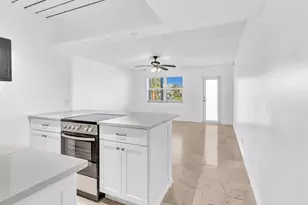 801 NE 18th Ct Unit, Fort Lauderdale, FL 33305 - Photo 9