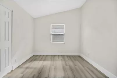 1312 SW 75th Ave, North Lauderdale, FL 33068 - Photo 13