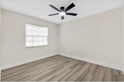 1312 SW 75th Ave, North Lauderdale, FL 33068 - Photo 15