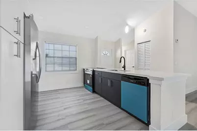 1312 SW 75th Ave, North Lauderdale, FL 33068 - Photo 5