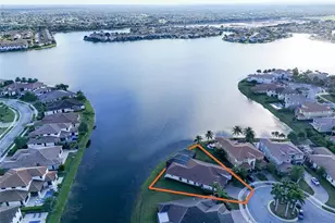 9750 Lakeview Ln, Parkland, FL 33076 - Photo 3