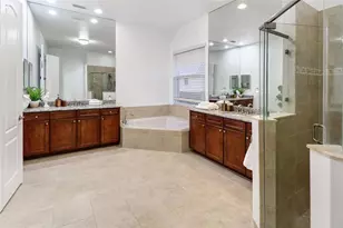 9750 Lakeview Ln, Parkland, FL 33076 - Photo 13