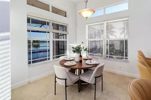 9750 Lakeview Ln, Parkland, FL 33076 - Photo 9