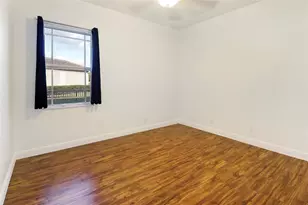 9750 Lakeview Ln, Parkland, FL 33076 - Photo 21