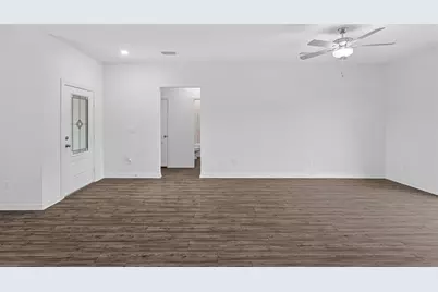 5262 NW Lamoore Ln, Port Saint Lucie, FL 34953 - Photo 9