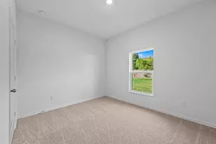 5262 NW Lamoore Ln, Port Saint Lucie, FL 34953 - Photo 13