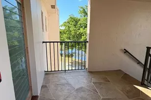 10444 NW 30th Ct, Sunrise, FL 33322 - Photo 15