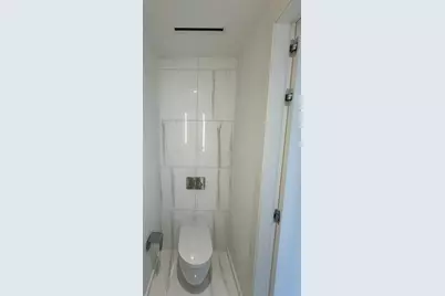 300  Biscayne Blvd Way, Unit #2508, Miami, FL 33131 - Photo 19