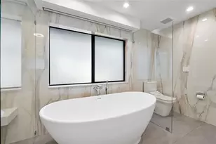 500 NE 14th Ave, Fort Lauderdale, FL 33301 - Photo 17