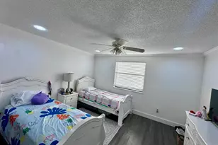 7357 NW 34th St, Lauderhill, FL 33319 - Photo 11