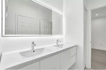 1003 NW 100th Ave, Pembroke Pines, FL 33024 - Photo 21