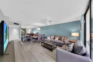 5250 Las Verdes Cir, Delray Beach, FL 33484 - Photo 9