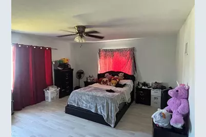 935 NE 33rd St, Oakland Park, FL 33334 - Photo 15