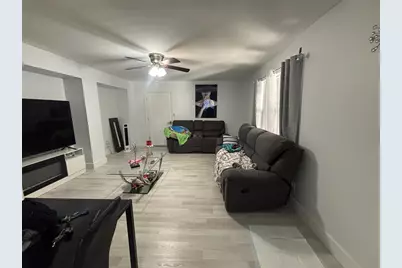 935 NE 33rd St, Oakland Park, FL 33334 - Photo 9