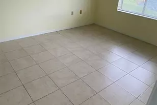 12104 Glenmoor Dr, West Palm Beach, FL 33409 - Photo 7