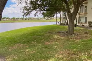 12104 Glenmoor Dr, West Palm Beach, FL 33409 - Photo 15