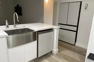 250 NE 20th St, Boca Raton, FL 33431 - Photo 7