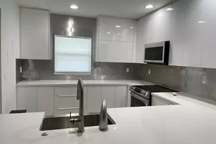 250 NE 20th St, Boca Raton, FL 33431 - Photo 5