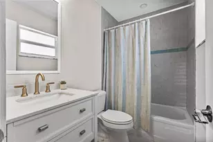 3216 SE 8th St, Pompano Beach, FL 33062 - Photo 17