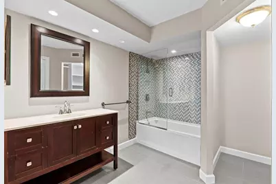 1280 S Alhambra Cir, Unit #2112, Coral Gables, FL 33146 - Photo 27