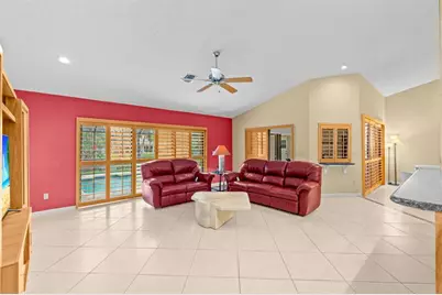 1120 NW 100th Way, Plantation, FL 33322 - Photo 11