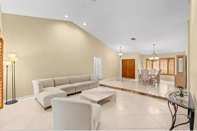 1120 NW 100th Way, Plantation, FL 33322 - Photo 9