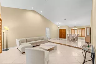 1120 NW 100th Way, Plantation, FL 33322 - Photo 9