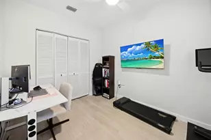 246 City View Dr, Fort Lauderdale, FL 33311 - Photo 37