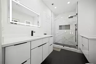 246 City View Dr, Fort Lauderdale, FL 33311 - Photo 7