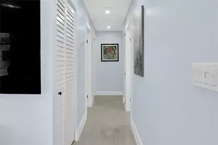 8592 Flamingo Dr, Boca Raton, FL 33496 - Photo 13