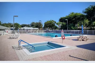 8592  Flamingo Dr, Boca Raton, FL 33496 - Photo 29