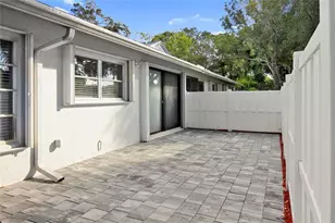 8592 Flamingo Dr, Boca Raton, FL 33496 - Photo 5