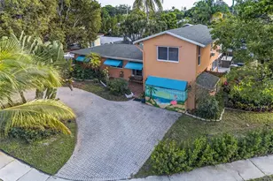 40 SW 9th Ct, Pompano Beach, FL 33060 - Photo 3