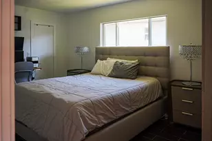 1017 Lincoln St, Hollywood, FL 33019 - Photo 9