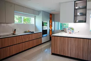 1017 Lincoln St, Hollywood, FL 33019 - Photo 3