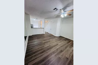 12113 SW 2nd St, Pembroke Pines, FL 33025 - Photo 5