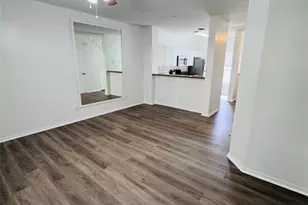 12113 SW 2nd St, Pembroke Pines, FL 33025 - Photo 15