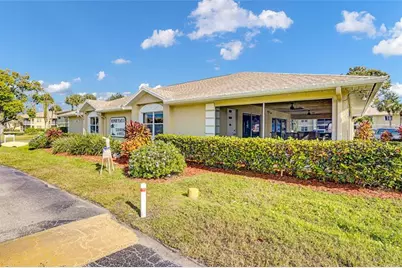 1560 SE Royal Green Cir, Unit #S 103, Port Saint Lucie, FL 34952 - Photo 21