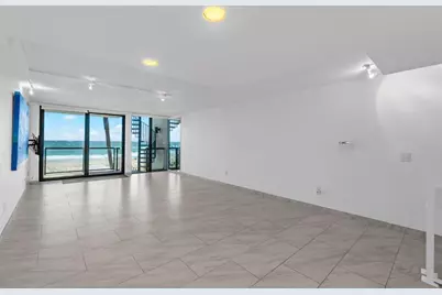 550 NE 21 Avenue, Deerfield Beach, FL 33441 - Photo 9