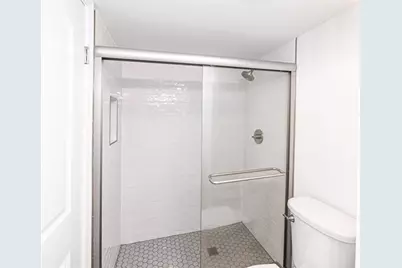 550 NE 21 Avenue, Deerfield Beach, FL 33441 - Photo 11