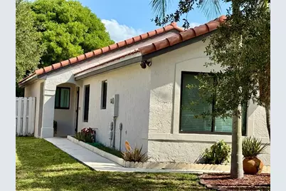 17673 SW 19th St, Miramar, FL 33029 - Photo 9