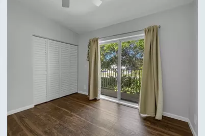 8464  Lagos De Campo Blvd, Tamarac, FL 33321 - Photo 19