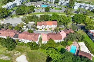 8464 Lagos De Campo Blvd, Tamarac, FL 33321 - Photo 35