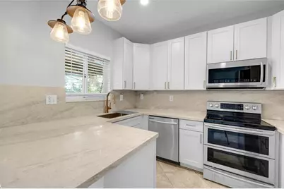 8464  Lagos De Campo Blvd, Tamarac, FL 33321 - Photo 1