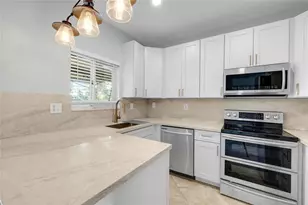 8464 Lagos De Campo Blvd, Tamarac, FL 33321 - Photo 1